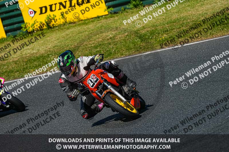 enduro digital images;event digital images;eventdigitalimages;mallory park;mallory park photographs;mallory park trackday;mallory park trackday photographs;no limits trackdays;peter wileman photography;racing digital images;trackday digital images;trackday photos